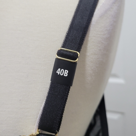 Torrid Unlined Demi Curve Bra - Picture 4 of 12